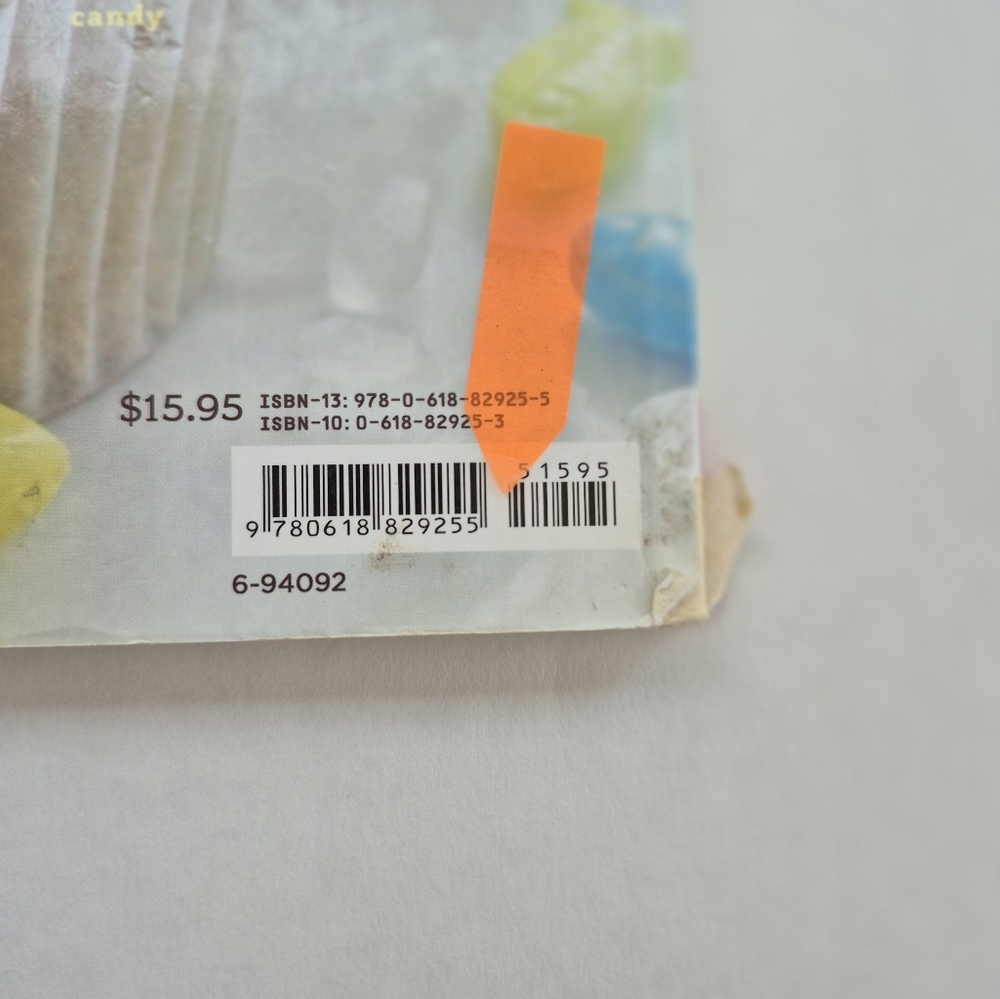 Book. Create Fun Cupcakes - Picture 9 of 11